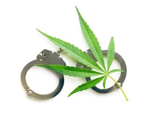 Handcuffs y marihuana